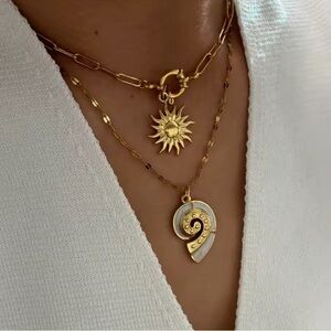 18K Gold Sun + Shell Necklace | Stainless Steel Chain | Waterproof